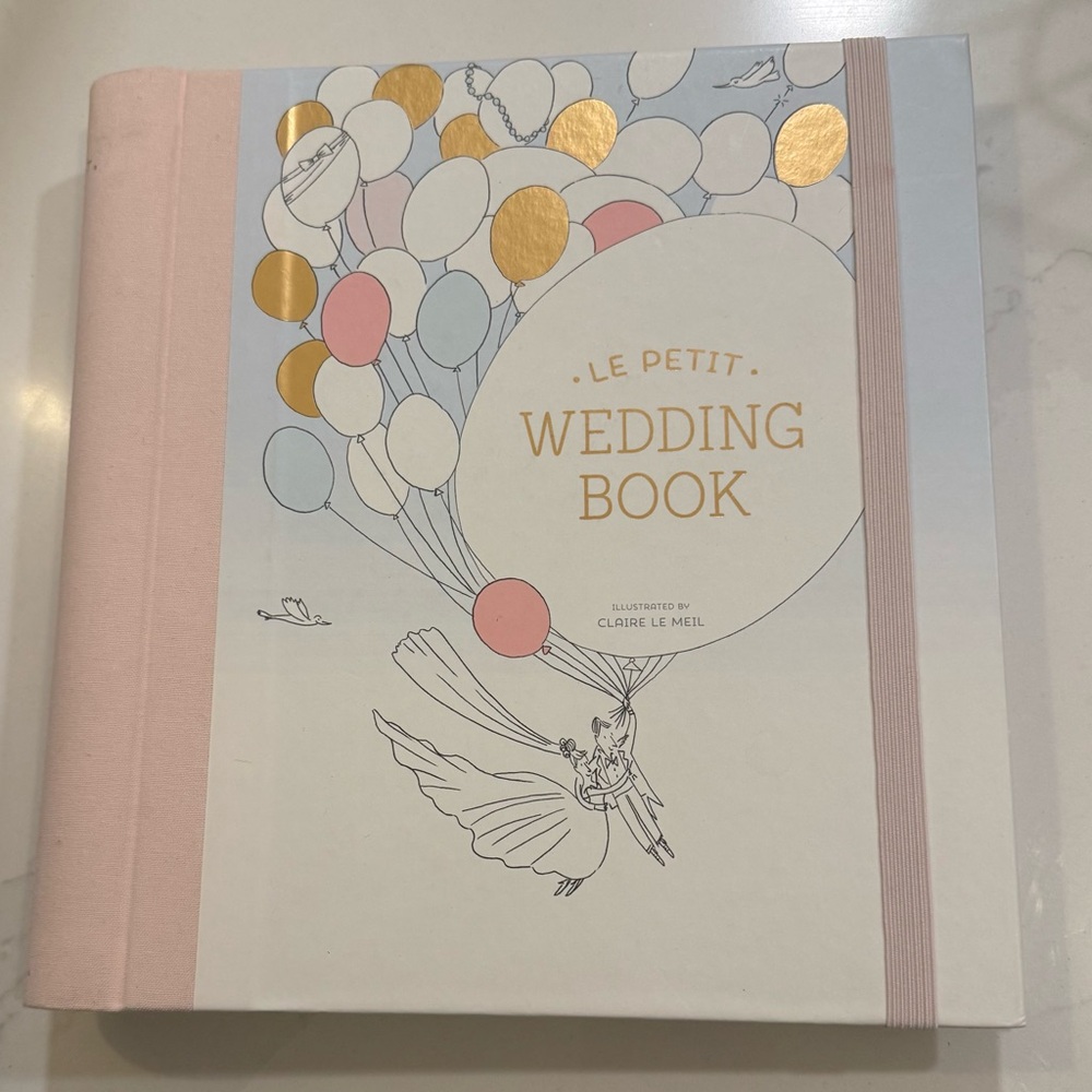 Le Petit Wedding Book Keepsake